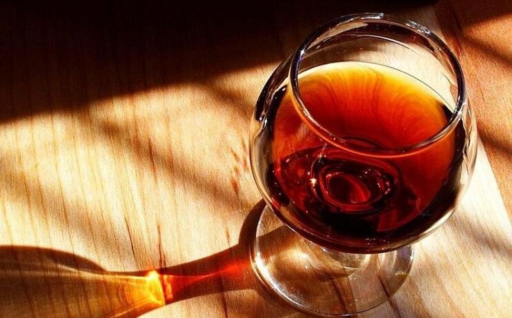 cognac per rimuovere i parassiti dal corpo