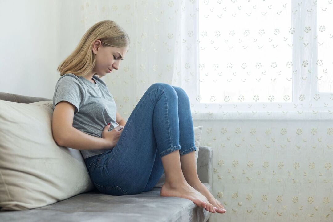 dolore addominale dovuto ai vermi